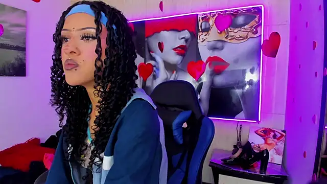 dolly boob online show from February 17, 2026, 4:09 am