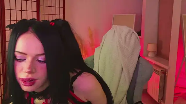 Dark Diva online show from April 8, 2026, 9:48 pm