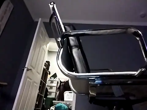 Cantgetenough0069 online show from March 1, 2026, 9:22 am