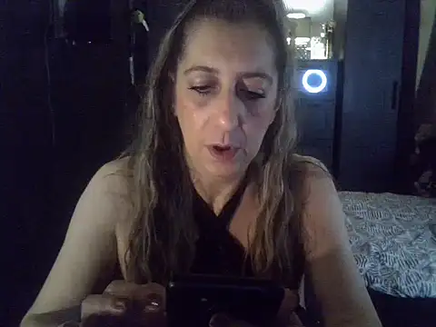 Snapshot of labelgecoquine chatting on February 17, 2025, 8:15 pm labelgecoquine online show from February 17, 2025, 8:15 pm