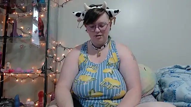 Snapshot of Pupghostt chatting on April 5, 2026, 1:19 pm Pupghostt online show from April 5, 2026, 1:19 pm