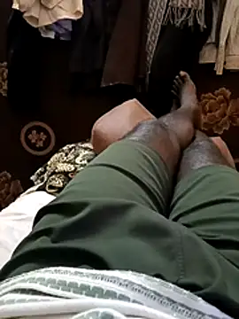 Snapshot of Tamilpaiyan07 chatting on February 6, 2026, 3:44 am Tamilpaiyan07 online show from February 6, 2026, 3:44 am