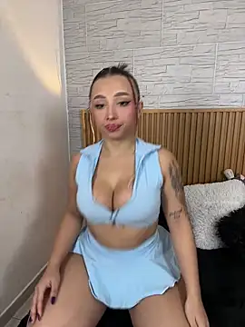 Snapshot of Electra_Joness chatting on February 12, 2026, 12:27 am Electra Joness online show from February 12, 2026, 12:27 am