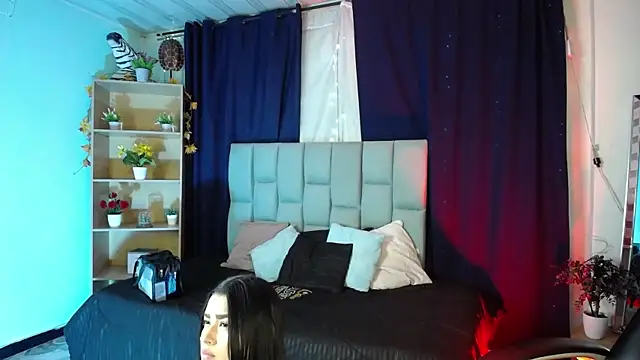 Emilyy05  online show from January 6, 2026, 3:10 am