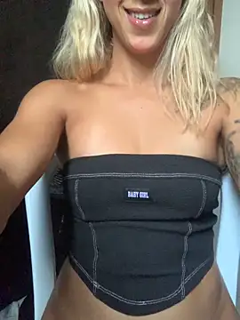 Snapshot of bety13 chatting on February 28, 2026, 8:48 am bety13 online show from February 28, 2026, 8:48 am