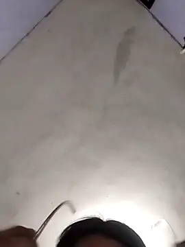 vanNe78 online show from December 22, 2025, 7:55 pm