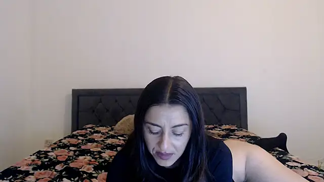 Snapshot of Stella_John chatting on September 26, 2025, 5:55 am Stella John online show from September 26, 2025, 5:55 am