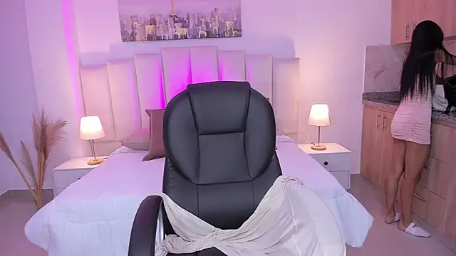 rosel rouge online show from January 5, 2026, 10:35 pm