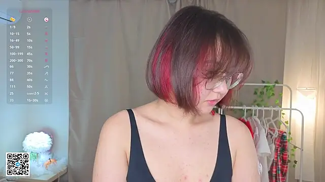 EvelinaKilner online show from January 16, 2026, 4:05 am