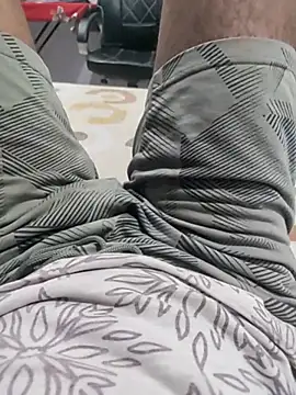 hydhunk26 online show from April 5, 2026, 5:04 am