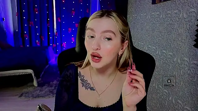 Eva Vibe  online show from March 4, 2026, 5:46 am