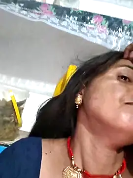 Mahima rani34 online show from May 31, 2026, 9:49 pm