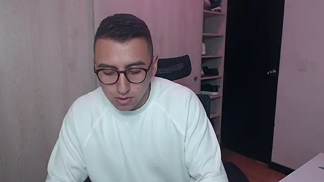 DanteVesper online show from April 29, 2026, 2:48 am