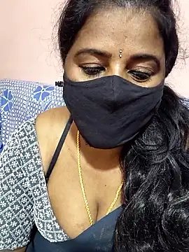 Snapshot of siri_tamiltelugu chatting on February 3, 2026, 2:53 am siri tamiltelugu online show from February 3, 2026, 2:53 am