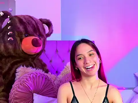  Anny pink  online show from April 3, 2026, 1:36 am