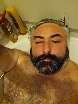 MacGuyver20 online show from January 13, 2026, 6:40 am