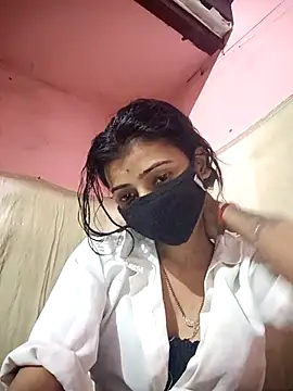 Snapshot of Desipari_777 chatting on February 1, 2026, 2:26 pm Desipari 777 online show from February 1, 2026, 2:26 pm