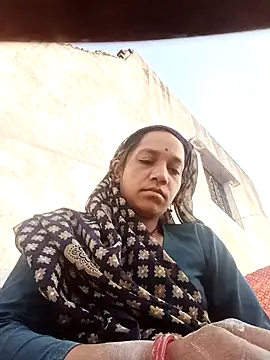 Karishma singh online show from April 12, 2026, 1:32 am