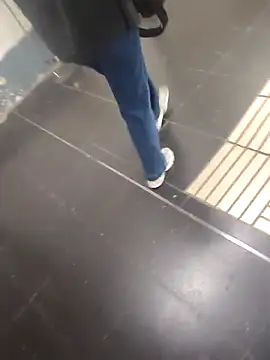 Ricardosafadocassdo online show from December 22, 2025, 6:21 am