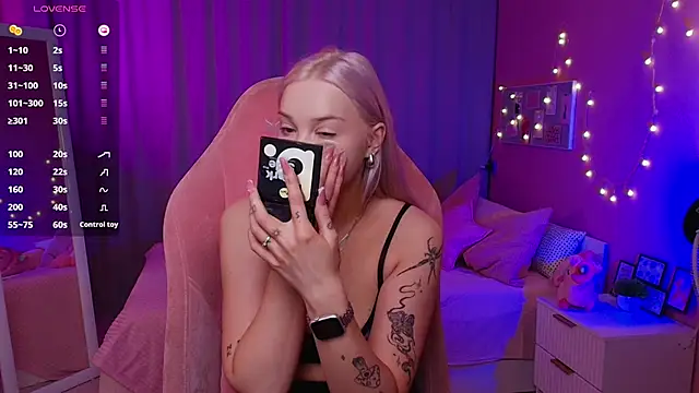 Leslie Caronn online show from March 20, 2026, 7:57 am