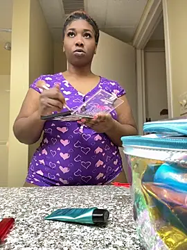 Ghoulsnooze 19 online show from April 27, 2026, 11:03 pm