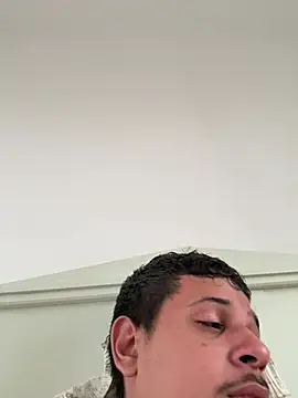 mouraerik123 online show from April 10, 2026, 5:39 pm