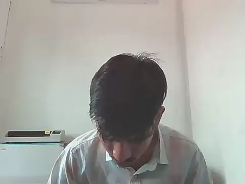 Snapshot of badaa_lund chatting on June 29, 2026, 8:20 am badaa lund online show from June 29, 2026, 8:20 am