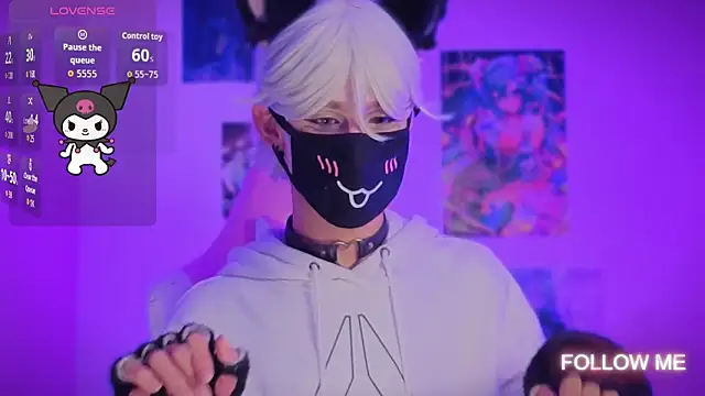 Kitsuneplay  online show from April 6, 2026, 4:46 am