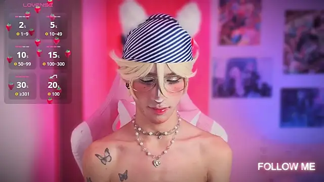 Kitsuneplay  online show from April 13, 2026, 3:28 pm