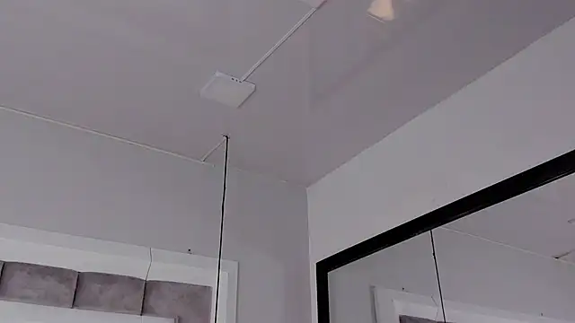 ElenaWatsonn online show from January 13, 2026, 7:52 pm