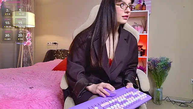 Snapshot of Mirellune chatting on February 27, 2026, 8:09 pm Mirellune online show from February 27, 2026, 8:09 pm