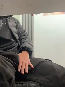 Latin Paisa Boy online show from March 21, 2026, 9:29 pm