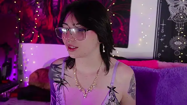 miami 18  online show from April 4, 2026, 1:48 am