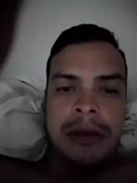 Snapshot of soytorres92 chatting on March 19, 2026, 7:23 am soytorres92 online show from March 19, 2026, 7:23 am