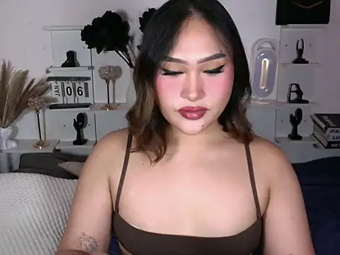 MargarettSaray69 online show from January 6, 2026, 9:50 pm