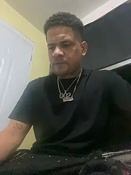 Snapshot of Dominicanobb chatting on February 22, 2026, 12:12 am Dominicanobb online show from February 22, 2026, 12:12 am