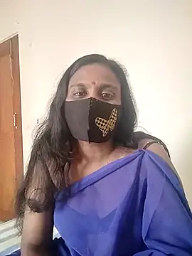 Snapshot of Hot_Sweety02 chatting on January 17, 2026, 9:58 am Hot Sweety02 online show from January 17, 2026, 9:58 am