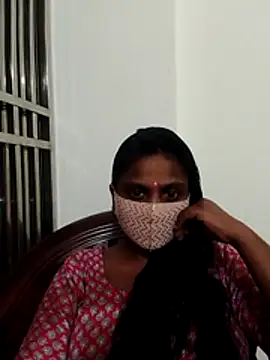 Snapshot of Hot_Sweety02 chatting on March 13, 2026, 1:07 pm Hot Sweety02 online show from March 13, 2026, 1:07 pm