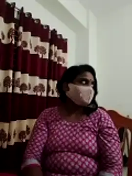 Snapshot of Hot_Sweety02 chatting on March 15, 2026, 1:39 pm Hot Sweety02 online show from March 15, 2026, 1:39 pm