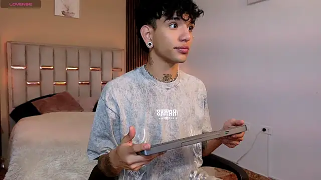 Hellish centipede online show from January 17, 2026, 8:12 pm