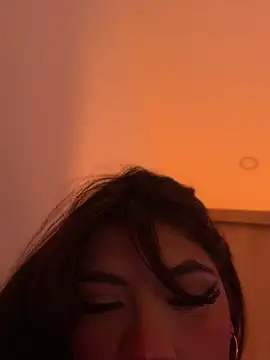 i melissaa online show from May 8, 2026, 7:41 pm
