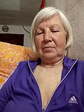 KlaudiaDarling online show from March 26, 2026, 4:23 pm