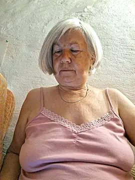 Snapshot of KlaudiaDarling chatting on July 15, 2026, 1:00 am KlaudiaDarling online show from July 15, 2026, 1:00 am