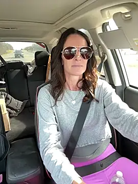 Snapshot of Edens_Promise chatting on January 7, 2026, 5:15 pm Edens Promise online show from January 7, 2026, 5:15 pm