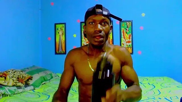 miltonjjakee online show from April 14, 2026, 7:53 pm