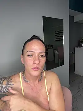 donatella07 online show from March 21, 2026, 1:32 am