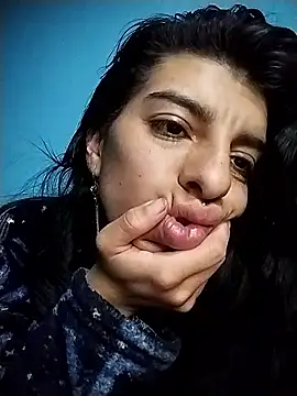 Alma Kieran online show from January 9, 2026, 3:42 am