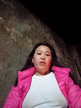 dakota-kis online show from February 20, 2026, 12:18 am