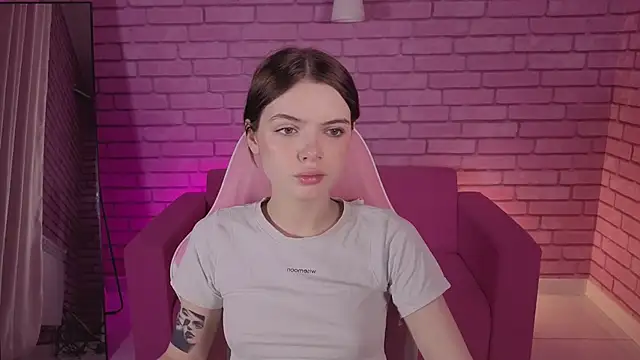 Ellya me online show from February 7, 2026, 8:51 am