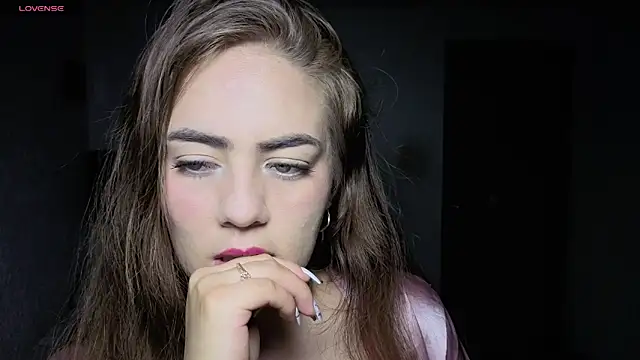 VelourNyx online show from January 7, 2026, 4:15 am